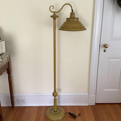 Lot C - 1126. Vintage Toleware Floor Lamp & Over the Door â€œ Welcome â€œ Sign