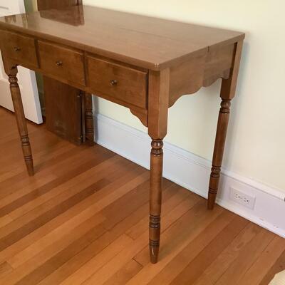 Lot C - 1130. Vintage Walter of Wabash Expandable Table ( three leaves included ) & Ethan Allen Arrowback Chair