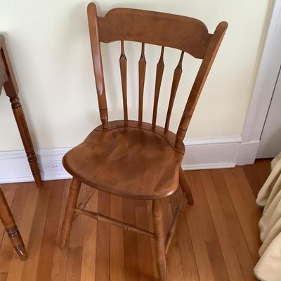 Lot C - 1130. Vintage Walter of Wabash Expandable Table ( three leaves included ) & Ethan Allen Arrowback Chair