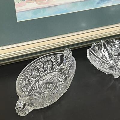 Bowls and decorative Crystals