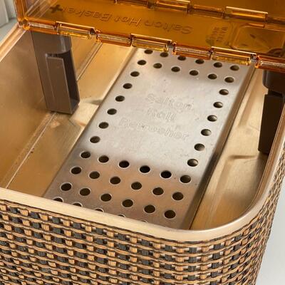Salton Vintage Hot Basket Bun Roll Serving Warmer