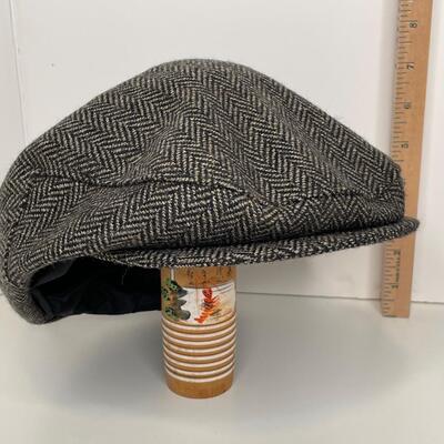 2 Hats