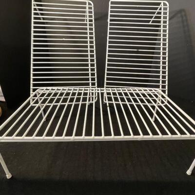 Lot 132 Kitchen Organizing Items