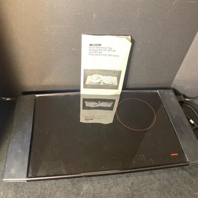 Lot 140 Electric Warming Tray