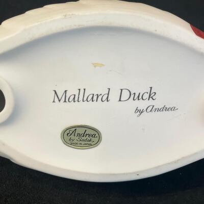 Lot 150 Assorted Duck Items