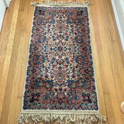 A1021 Vintage Karastan Kirman Wool Rug 2'5" x 4'