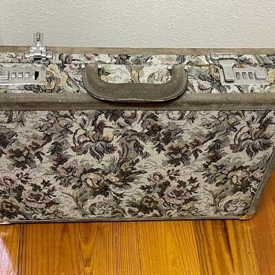 Vintage 4 Piece Floral Tapestry Luggage