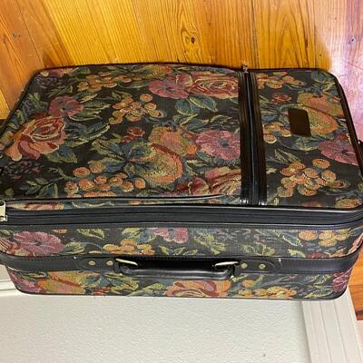 Vintage Jaguar 6 Piece Tapestry Luggage with Wheels