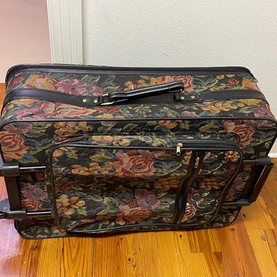 Vintage Jaguar 6 Piece Tapestry Luggage with Wheels