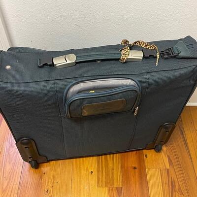 Vintage Samsonite 700 Series Silhouette 6 Rolling 2 Piece Luggage Set
