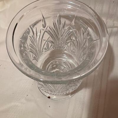 23 Royal Limited Lead Crystal Pedestal Vase