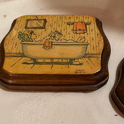 Cute Wood Bathroom Plaques