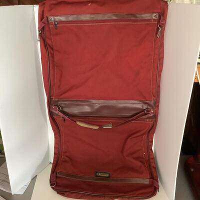 G1100 Samsonite Duffel Bag & Suite Carrier Luggage Set