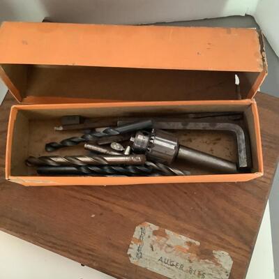 G1107 Toolbox & Tool LOT