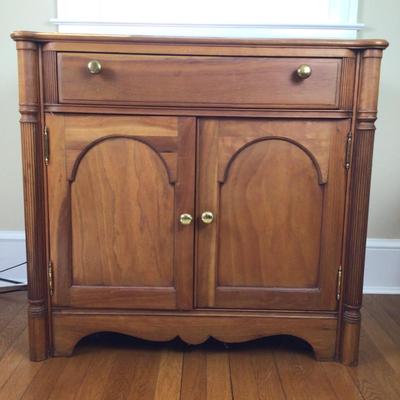 B1053 Vintage Cherry Two Door Single Drawer Server