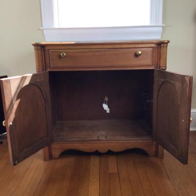 B1053 Vintage Cherry Two Door Single Drawer Server