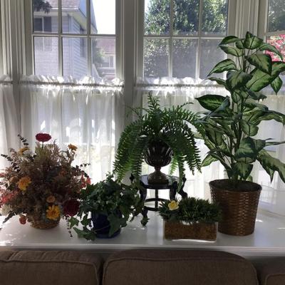 B1079 Vintage Artificial Plants and Dried Arrangements
