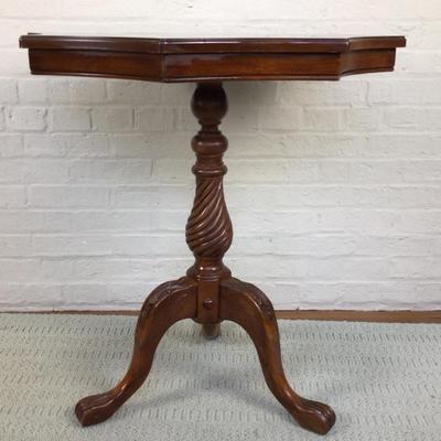 B1082 Butler Dayton Cafe Nouveau Accent Table