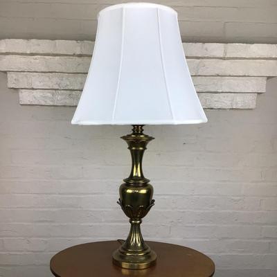 B1084 Vintage Heavy Brass Decorative Lamp by Heyco