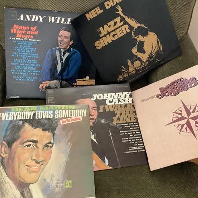 B1087 Vintage Vinyl Records / CDs with Case