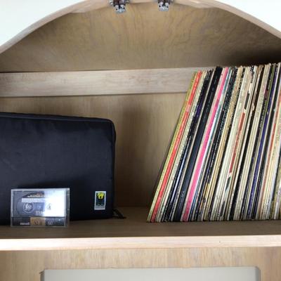 B1087 Vintage Vinyl Records / CDs with Case