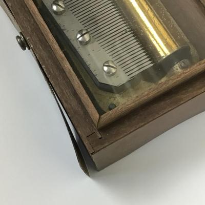 B1091 Vintage Thorens Music Box & Two Vintage Books