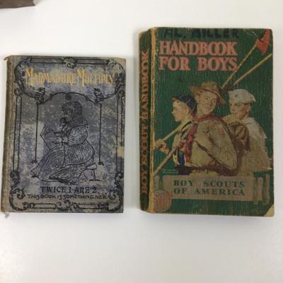 B1091 Vintage Thorens Music Box & Two Vintage Books
