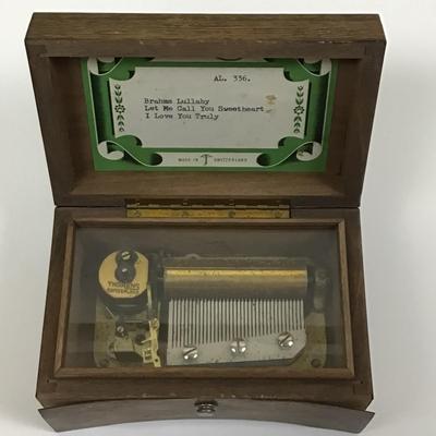 B1091 Vintage Thorens Music Box & Two Vintage Books