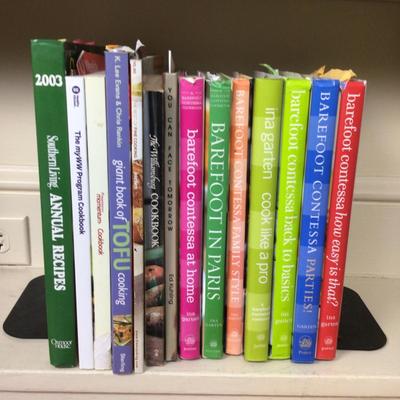B1092 Lot of Assorted Cookbooks