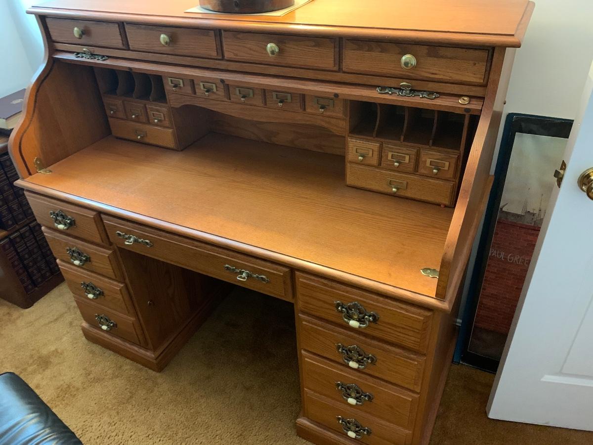 Clean Broyhill Roll Top Desk