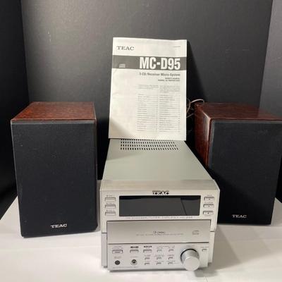 Lot 191. TEAC Micro System