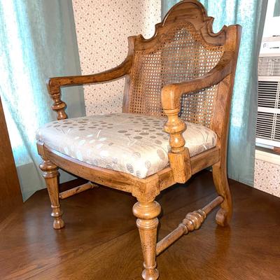 LOT 85  VINTAGE DREXEL "ESPERANTO" GAME TABLE PAIRED W/DREXEL "VELERO" ARMCHAIRS