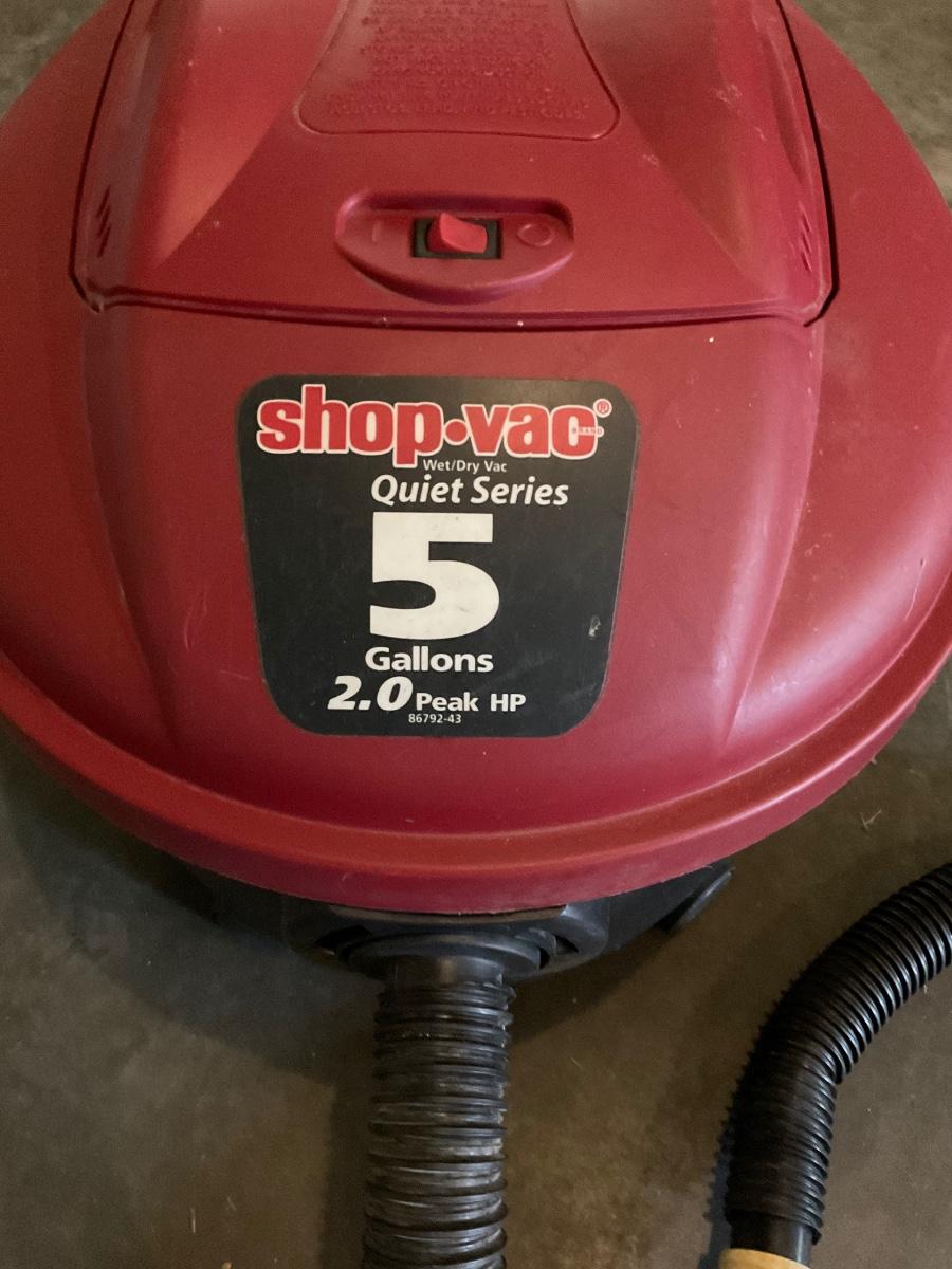 Small shop vac and attachments