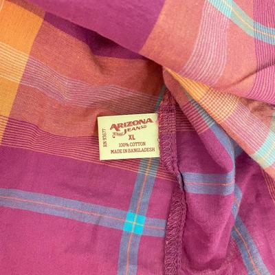 ARIZONA - CUTE WOMENâ€™S BUTTON UP TOP - SIZE XL