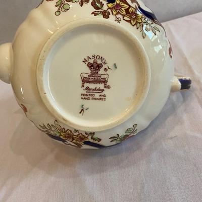 Antique teapot, made in England, Masonâ€™s Mandalay
