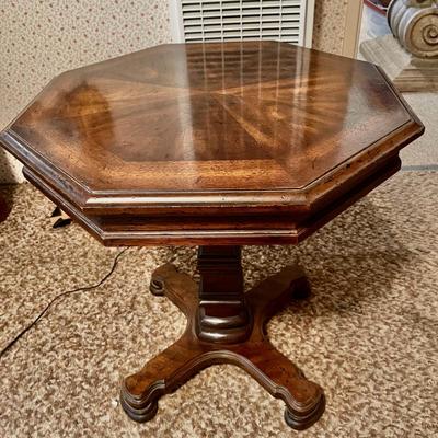 LOT 92  OCTAGON PEDESTAL SIDE TABLE