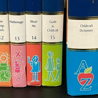 Childcraft How and Why Library Collection and Dictionary