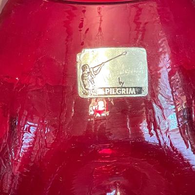 LOT 96  VINTAGE PILGRIM GLASS NO 60 RUBY CRACKLE FREE FORM VASE