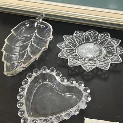 Nice decorative Crystal pieces