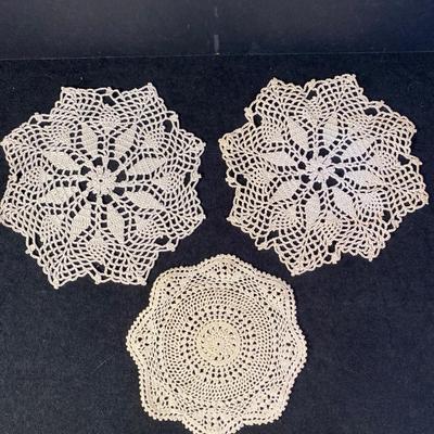 Lot 263. Doily Lot #5