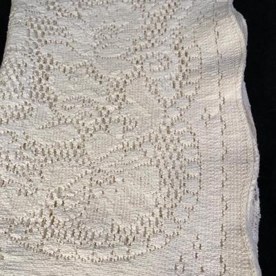 Lot 264  Square Lace Table Topper