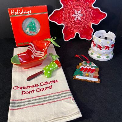 Lot 285. Christmas Misc