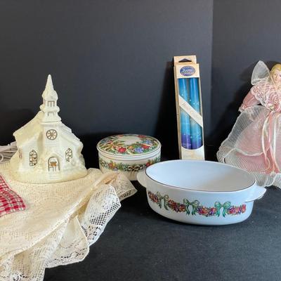 Lot 298. Christmas Misc