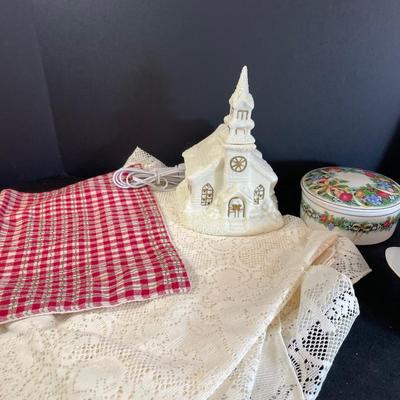 Lot 298. Christmas Misc