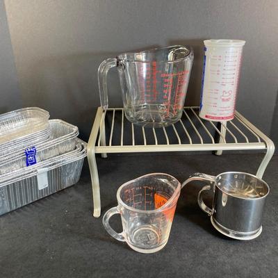 Lot 314. Measuring Cups