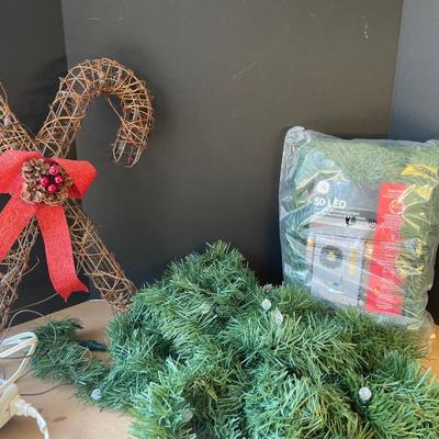 Lot 101. Christmas Wreaths