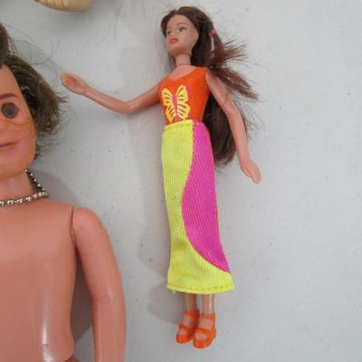 #23 Dolls, baby, Barbie type, Star Trek 