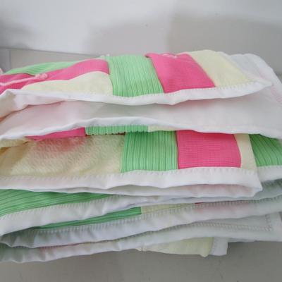 #40 Patchwork quilt, polyester material