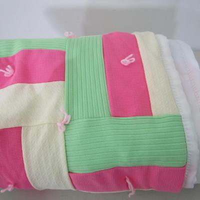#40 Patchwork quilt, polyester material