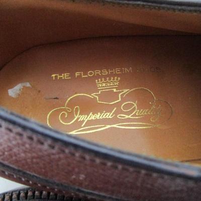 #56 1 pr Florsheim like new , 1 pr Old Friend's slippers, Size 11